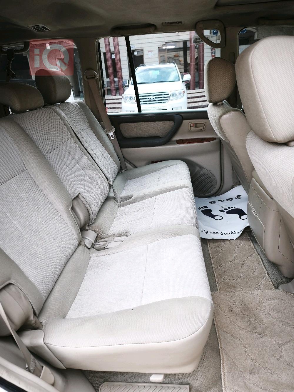 تويوتا لاندكروزر